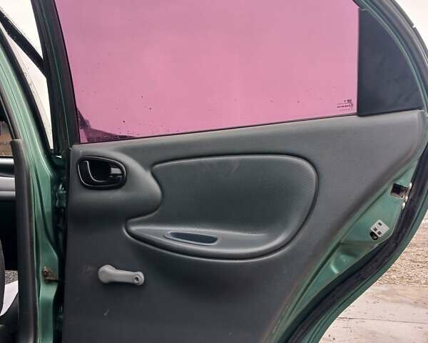 Зелений ЗАЗ Sens, об'ємом двигуна 1.3 л та пробігом 188 тис. км за 2500 $, фото 35 на Automoto.ua