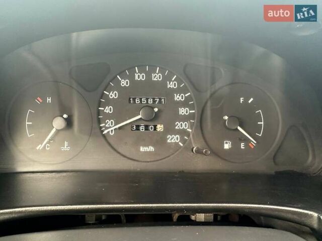 Зеленый ЗАЗ Сенс, объемом двигателя 1.3 л и пробегом 165 тыс. км за 2500 $, фото 5 на Automoto.ua