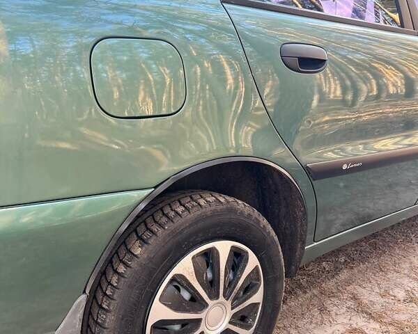 Зеленый ЗАЗ Сенс, объемом двигателя 1.3 л и пробегом 136 тыс. км за 3000 $, фото 6 на Automoto.ua