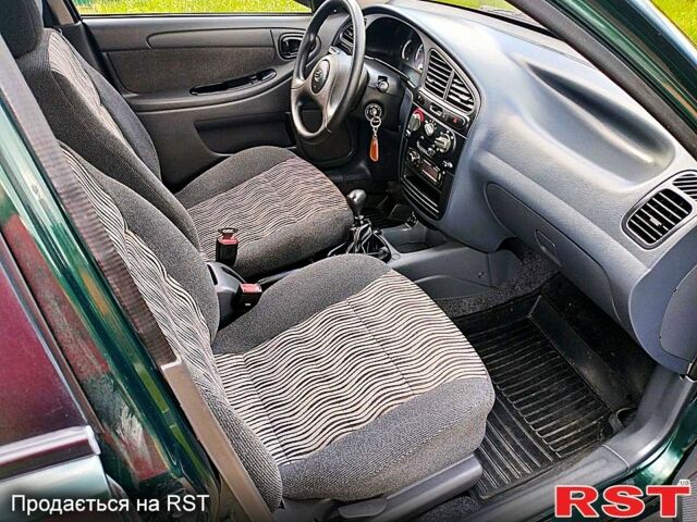 Зеленый ЗАЗ Сенс, объемом двигателя 1.3 л и пробегом 75 тыс. км за 3500 $, фото 6 на Automoto.ua