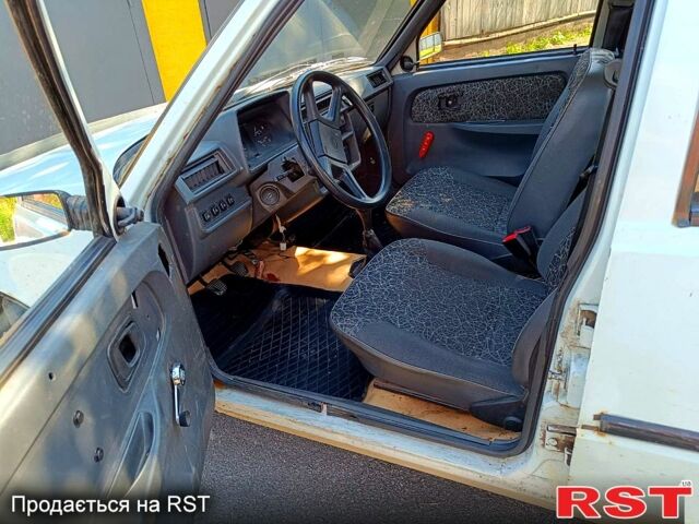 Білий ЗАЗ Славута, об'ємом двигуна 1.2 л та пробігом 177 тис. км за 550 $, фото 5 на Automoto.ua