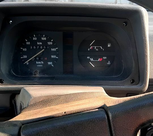 Белый ЗАЗ Славута, объемом двигателя 1.2 л и пробегом 250 тыс. км за 700 $, фото 9 на Automoto.ua