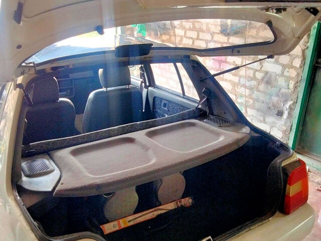 Белый ЗАЗ Славута, объемом двигателя 1.2 л и пробегом 101 тыс. км за 1150 $, фото 4 на Automoto.ua
