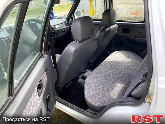 Белый ЗАЗ Славута, объемом двигателя 1.2 л и пробегом 107 тыс. км за 1700 $, фото 6 на Automoto.ua