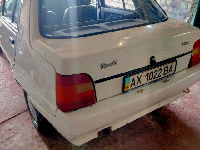 Белый ЗАЗ Славута, объемом двигателя 1.2 л и пробегом 101 тыс. км за 1150 $, фото 2 на Automoto.ua