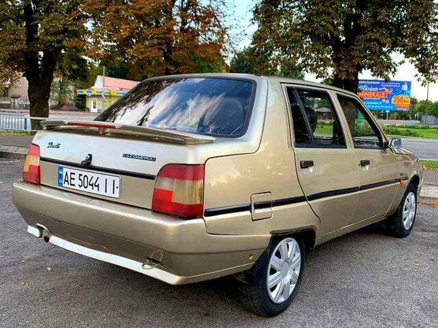 Бежевий ЗАЗ Славута, об'ємом двигуна 1.2 л та пробігом 90 тис. км за 1600 $, фото 2 на Automoto.ua