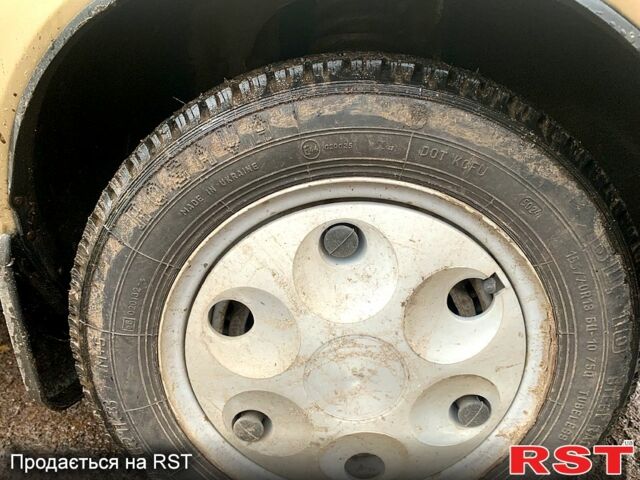 Бежевый ЗАЗ Славута, объемом двигателя 1.3 л и пробегом 119 тыс. км за 700 $, фото 2 на Automoto.ua