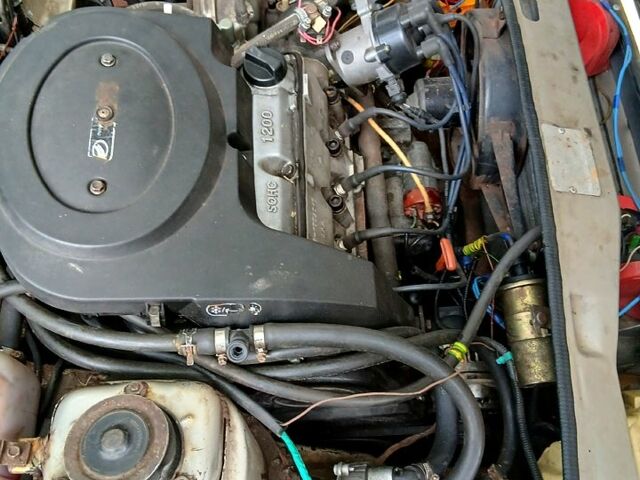 Бежевый ЗАЗ Славута, объемом двигателя 1.2 л и пробегом 200 тыс. км за 1000 $, фото 6 на Automoto.ua