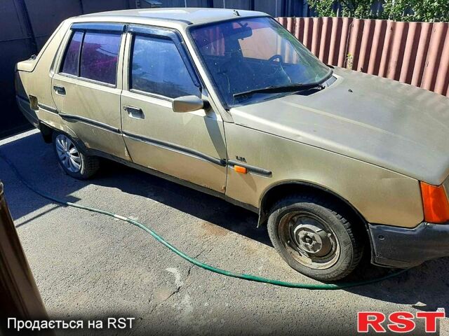 Бежевий ЗАЗ Славута, об'ємом двигуна 1.2 л та пробігом 99 тис. км за 480 $, фото 3 на Automoto.ua