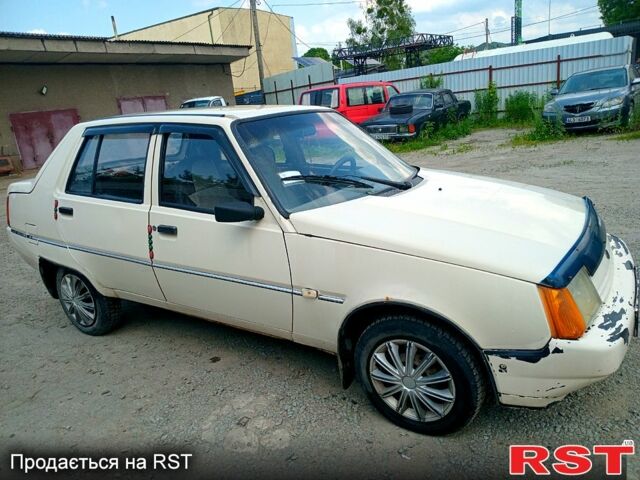 Бежевий ЗАЗ Славута, об'ємом двигуна 1.2 л та пробігом 140 тис. км за 700 $, фото 1 на Automoto.ua