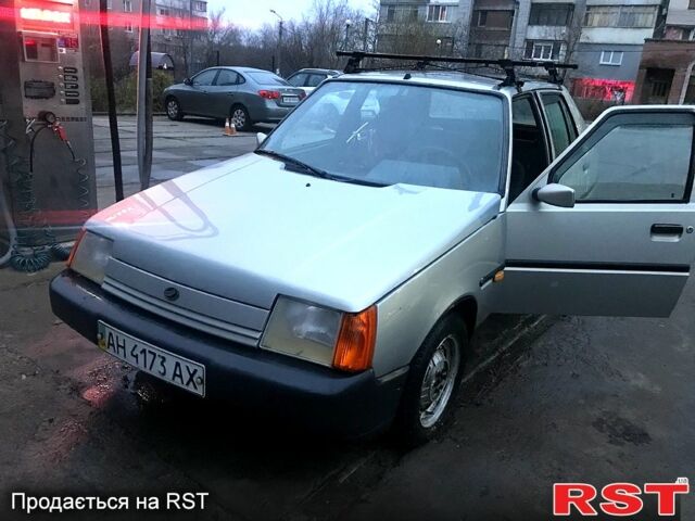 Бежевый ЗАЗ Славута, объемом двигателя 1.2 л и пробегом 115 тыс. км за 1200 $, фото 3 на Automoto.ua