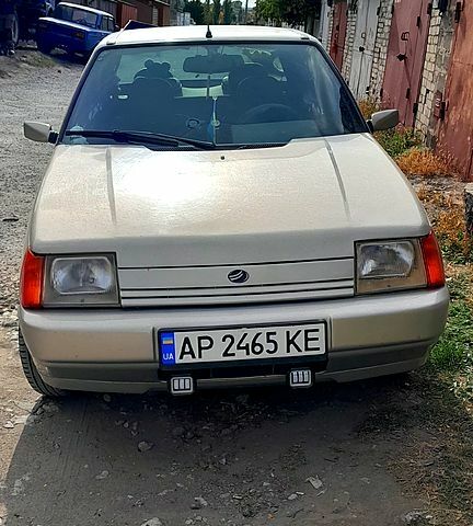 Бежевый ЗАЗ Славута, объемом двигателя 1.2 л и пробегом 130 тыс. км за 1500 $, фото 4 на Automoto.ua