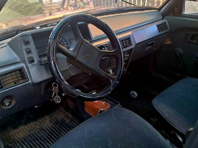 Красный ЗАЗ Славута, объемом двигателя 1.2 л и пробегом 75 тыс. км за 750 $, фото 1 на Automoto.ua