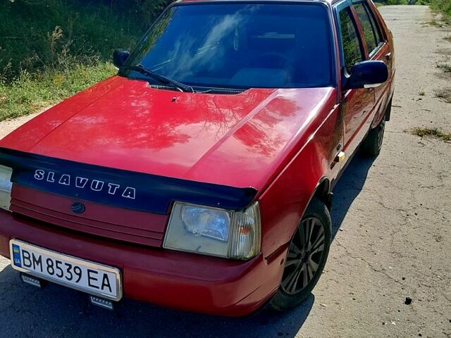 Красный ЗАЗ Славута, объемом двигателя 1.2 л и пробегом 143 тыс. км за 1100 $, фото 2 на Automoto.ua
