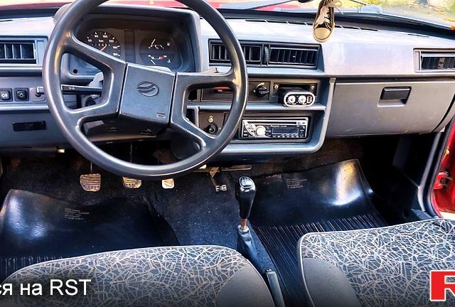 Красный ЗАЗ Славута, объемом двигателя 1.2 л и пробегом 180 тыс. км за 1200 $, фото 7 на Automoto.ua