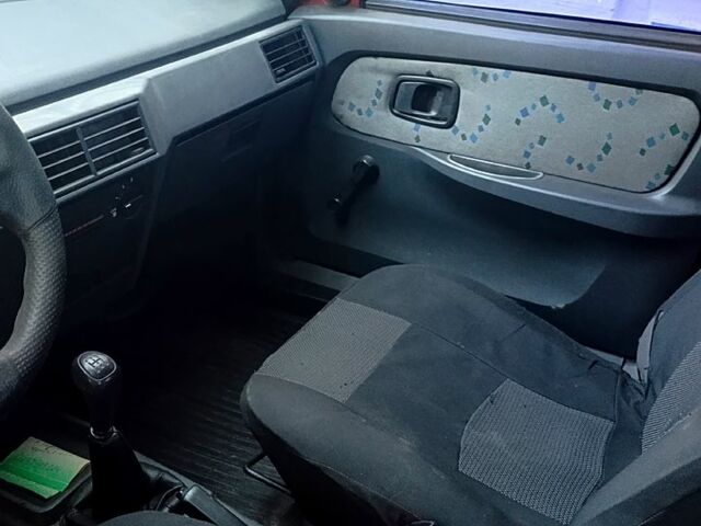 Красный ЗАЗ Славута, объемом двигателя 1.2 л и пробегом 78 тыс. км за 850 $, фото 3 на Automoto.ua