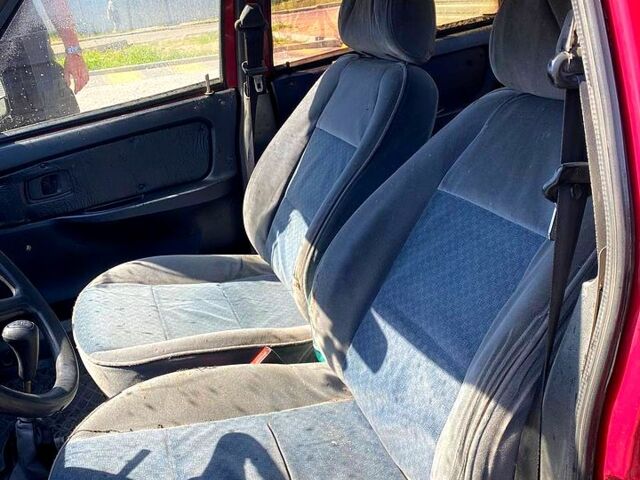 ЗАЗ Славута 2003 в Николаеве на Automoto.ua Красный ЗАЗ Славута, объемом двигателя 1.2 л и пробегом 121 тыс. км за 650 $, фото 2 на Automoto.ua