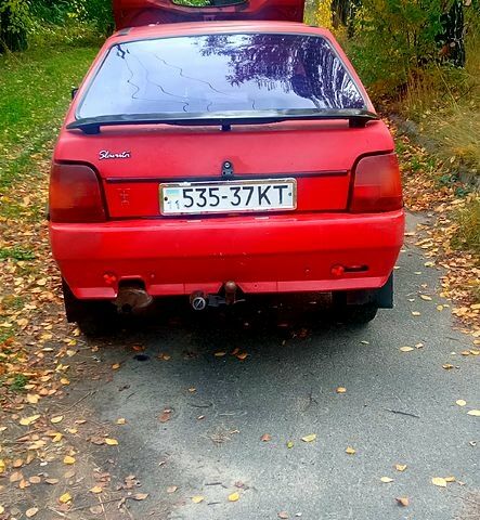 ЗАЗ Славута 2003 в Золотоноше на Automoto.ua Красный ЗАЗ Славута, объемом двигателя 1.2 л и пробегом 255 тыс. км за 600 $, фото 1 на Automoto.ua