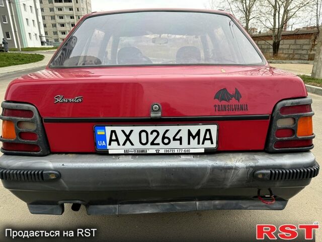 Красный ЗАЗ Славута, объемом двигателя 1.2 л и пробегом 120 тыс. км за 950 $, фото 4 на Automoto.ua