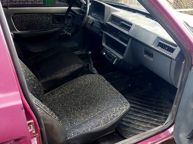 Красный ЗАЗ Славута, объемом двигателя 1.2 л и пробегом 200 тыс. км за 550 $, фото 3 на Automoto.ua