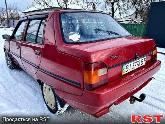 Красный ЗАЗ Славута, объемом двигателя 1.2 л и пробегом 131 тыс. км за 1150 $, фото 1 на Automoto.ua