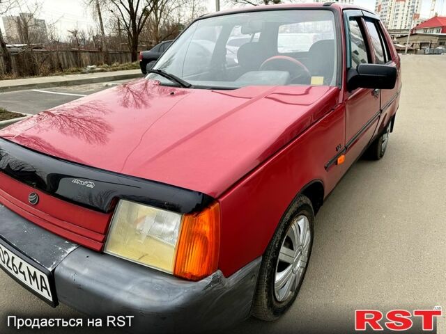 Красный ЗАЗ Славута, объемом двигателя 1.2 л и пробегом 120 тыс. км за 950 $, фото 10 на Automoto.ua