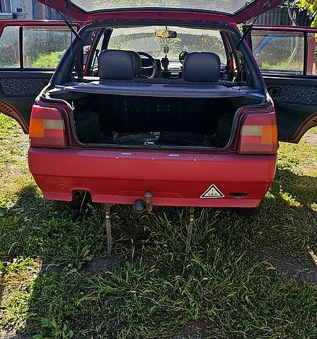 Червоний ЗАЗ Славута, об'ємом двигуна 1.3 л та пробігом 209 тис. км за 1100 $, фото 6 на Automoto.ua