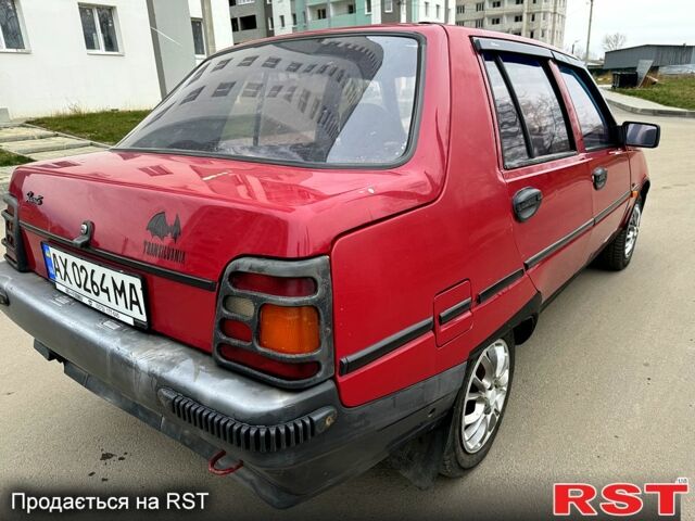 Красный ЗАЗ Славута, объемом двигателя 1.2 л и пробегом 120 тыс. км за 950 $, фото 3 на Automoto.ua