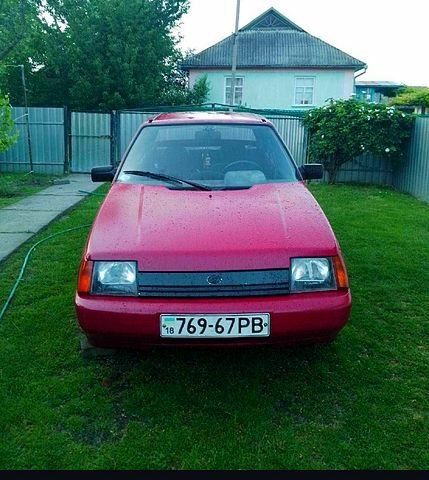 ЗАЗ Славута 2004 в Красилове на Automoto.ua Красный ЗАЗ Славута, объемом двигателя 1.2 л и пробегом 0 тыс. км за 950 $, фото 3 на Automoto.ua