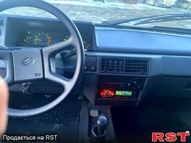 Красный ЗАЗ Славута, объемом двигателя 1.2 л и пробегом 86 тыс. км за 1500 $, фото 6 на Automoto.ua