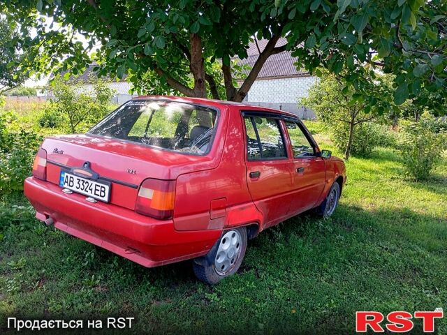 Красный ЗАЗ Славута, объемом двигателя 1.2 л и пробегом 150 тыс. км за 240 $, фото 1 на Automoto.ua