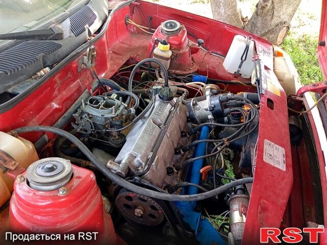 Красный ЗАЗ Славута, объемом двигателя 1.2 л и пробегом 150 тыс. км за 240 $, фото 3 на Automoto.ua