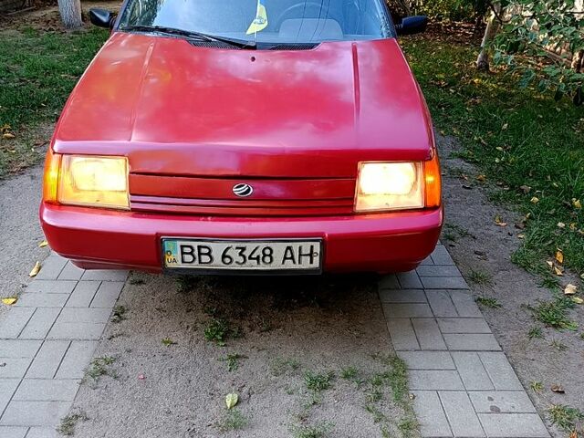 Красный ЗАЗ Славута, объемом двигателя 1.2 л и пробегом 0 тыс. км за 654 $, фото 7 на Automoto.ua