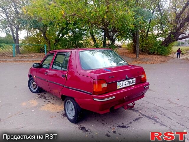 Красный ЗАЗ Славута, объемом двигателя 1.2 л и пробегом 100 тыс. км за 550 $, фото 1 на Automoto.ua