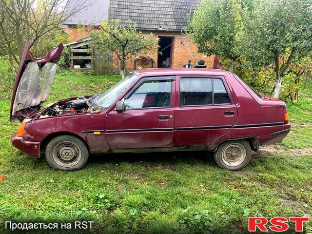 ЗАЗ Славута 2005 в Хмельницком на Automoto.ua Красный ЗАЗ Славута, объемом двигателя 1.2 л и пробегом 0 тыс. км за 400 $, фото 2 на Automoto.ua