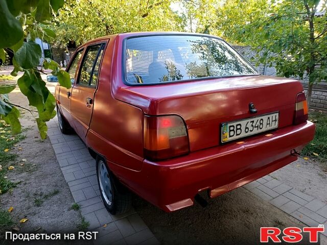 Красный ЗАЗ Славута, объемом двигателя 1.2 л и пробегом 0 тыс. км за 654 $, фото 6 на Automoto.ua