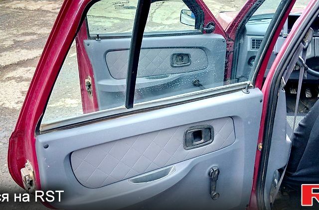 Красный ЗАЗ Славута, объемом двигателя 1.2 л и пробегом 130 тыс. км за 1450 $, фото 10 на Automoto.ua