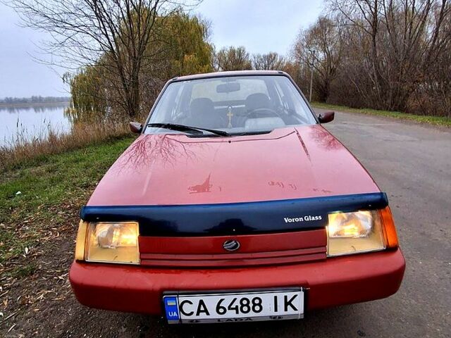 Красный ЗАЗ Славута, объемом двигателя 1.2 л и пробегом 65 тыс. км за 1050 $, фото 5 на Automoto.ua