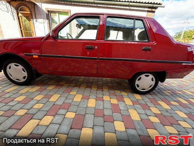 Красный ЗАЗ Славута, объемом двигателя 1.2 л и пробегом 31 тыс. км за 1500 $, фото 7 на Automoto.ua