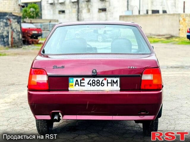Красный ЗАЗ Славута, объемом двигателя 1.2 л и пробегом 39 тыс. км за 2150 $, фото 2 на Automoto.ua