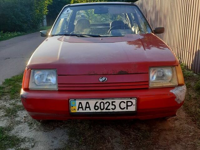 Красный ЗАЗ Славута, объемом двигателя 1.2 л и пробегом 0 тыс. км за 1000 $, фото 3 на Automoto.ua