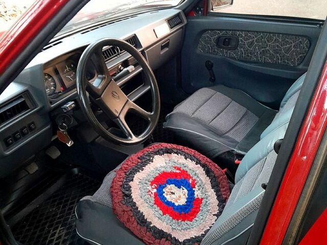 Красный ЗАЗ Славута, объемом двигателя 1.2 л и пробегом 290 тыс. км за 2200 $, фото 2 на Automoto.ua