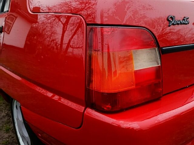 Красный ЗАЗ Славута, объемом двигателя 1.2 л и пробегом 38 тыс. км за 2250 $, фото 4 на Automoto.ua