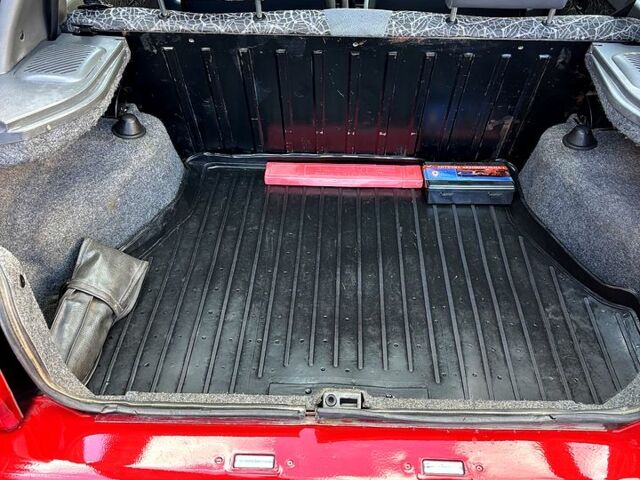 Красный ЗАЗ Славута, объемом двигателя 1.2 л и пробегом 31 тыс. км за 1500 $, фото 5 на Automoto.ua