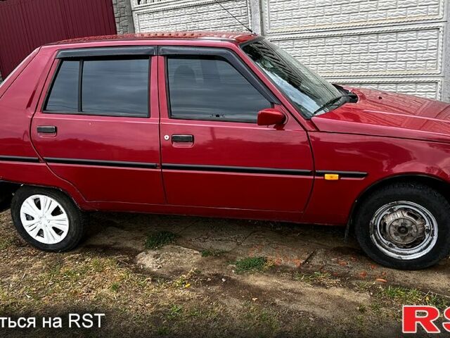 Червоний ЗАЗ Славута, об'ємом двигуна 1.2 л та пробігом 105 тис. км за 1400 $, фото 5 на Automoto.ua