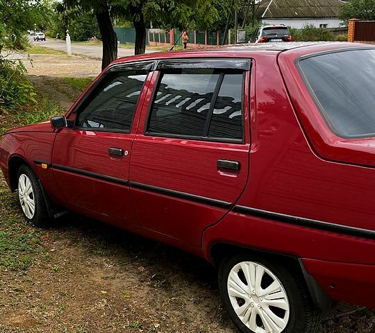 Червоний ЗАЗ Славута, об'ємом двигуна 1.2 л та пробігом 105 тис. км за 1400 $, фото 1 на Automoto.ua