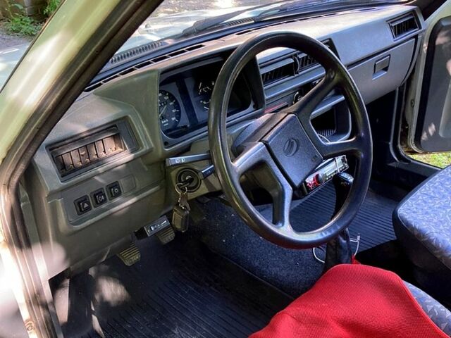 ЗАЗ Славута 2017 в Киеве на Automoto.ua Красный ЗАЗ Славута, объемом двигателя 1.3 л и пробегом 122 тыс. км за 1350 $, фото 7 на Automoto.ua