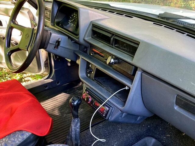 ЗАЗ Славута 2017 в Киеве на Automoto.ua Красный ЗАЗ Славута, объемом двигателя 1.3 л и пробегом 122 тыс. км за 1350 $, фото 6 на Automoto.ua