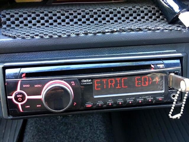 ЗАЗ Славута 2017 в Киеве на Automoto.ua Красный ЗАЗ Славута, объемом двигателя 1.3 л и пробегом 122 тыс. км за 1350 $, фото 2 на Automoto.ua