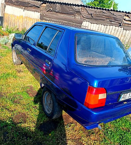 ЗАЗ Славута, объемом двигателя 1.2 л и пробегом 0 тыс. км за 1250 $, фото 2 на Automoto.ua